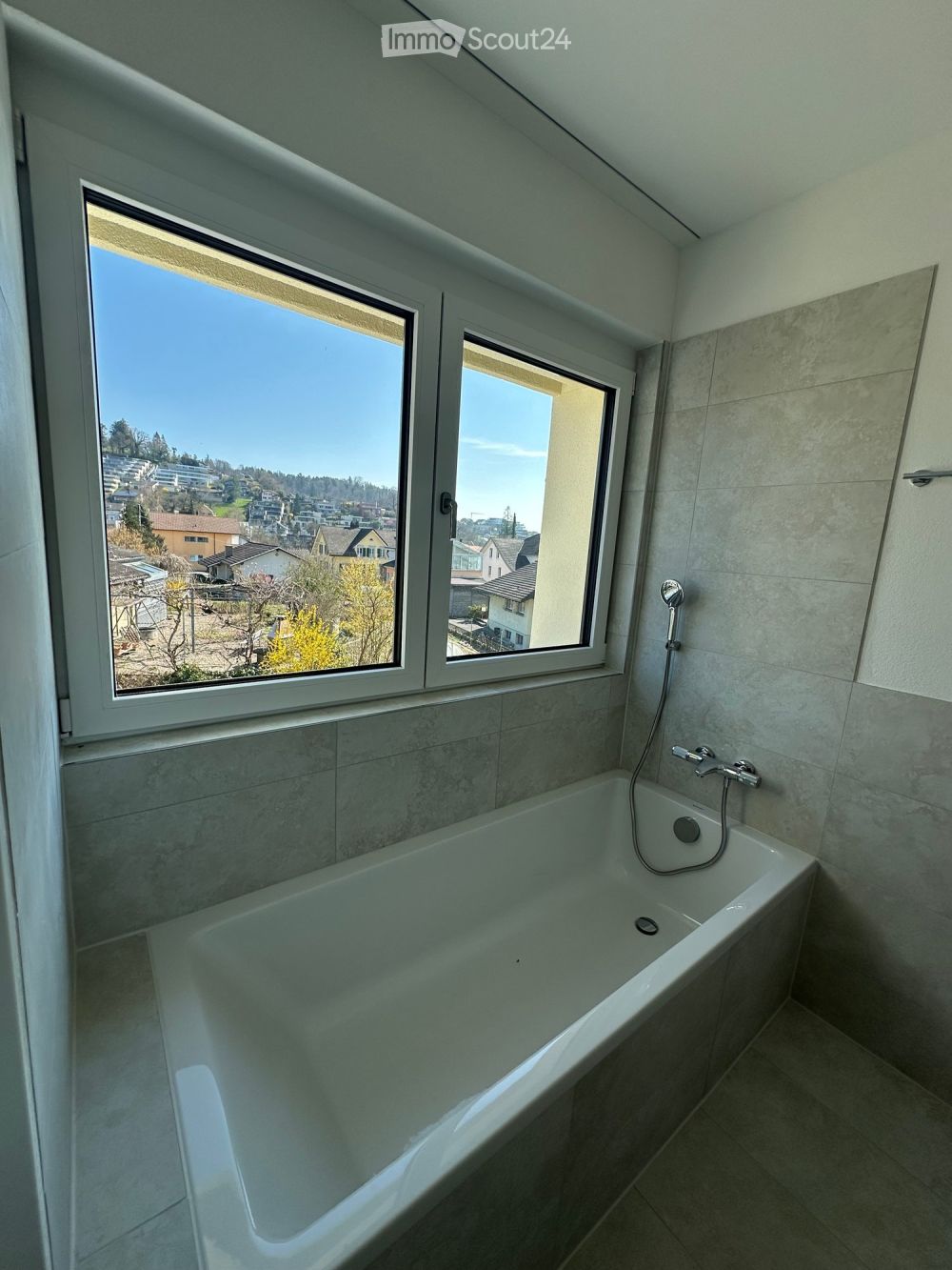 Moderne 4.5-Zimmer-Neubau-Wohnung in Erlinsbach - Bild 5