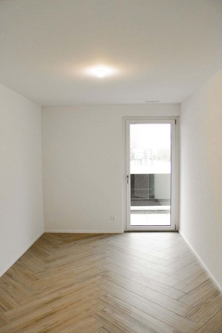 A louer à Rossemaison - appartement 4.5 pcs. Minergie-P avec terrasse - Bild 11