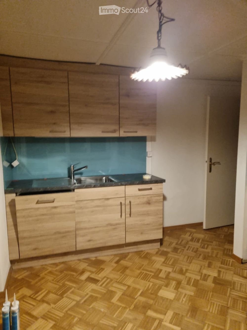 Grosszügige Wohnung in Hasle b. Burgdorf teilrenoviert mit neuer Küche und 2 Balkonen - Bild 2