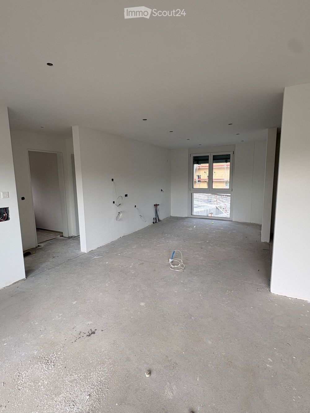 Erstbezug mit 32 m² Balkon – modernes Wohnen mit Weitblick in Truttikon - Bild 5