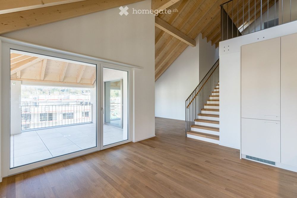 attraktive 2½-Zimmer-Wohnung mit Galerie Erstbezug - Bild 5