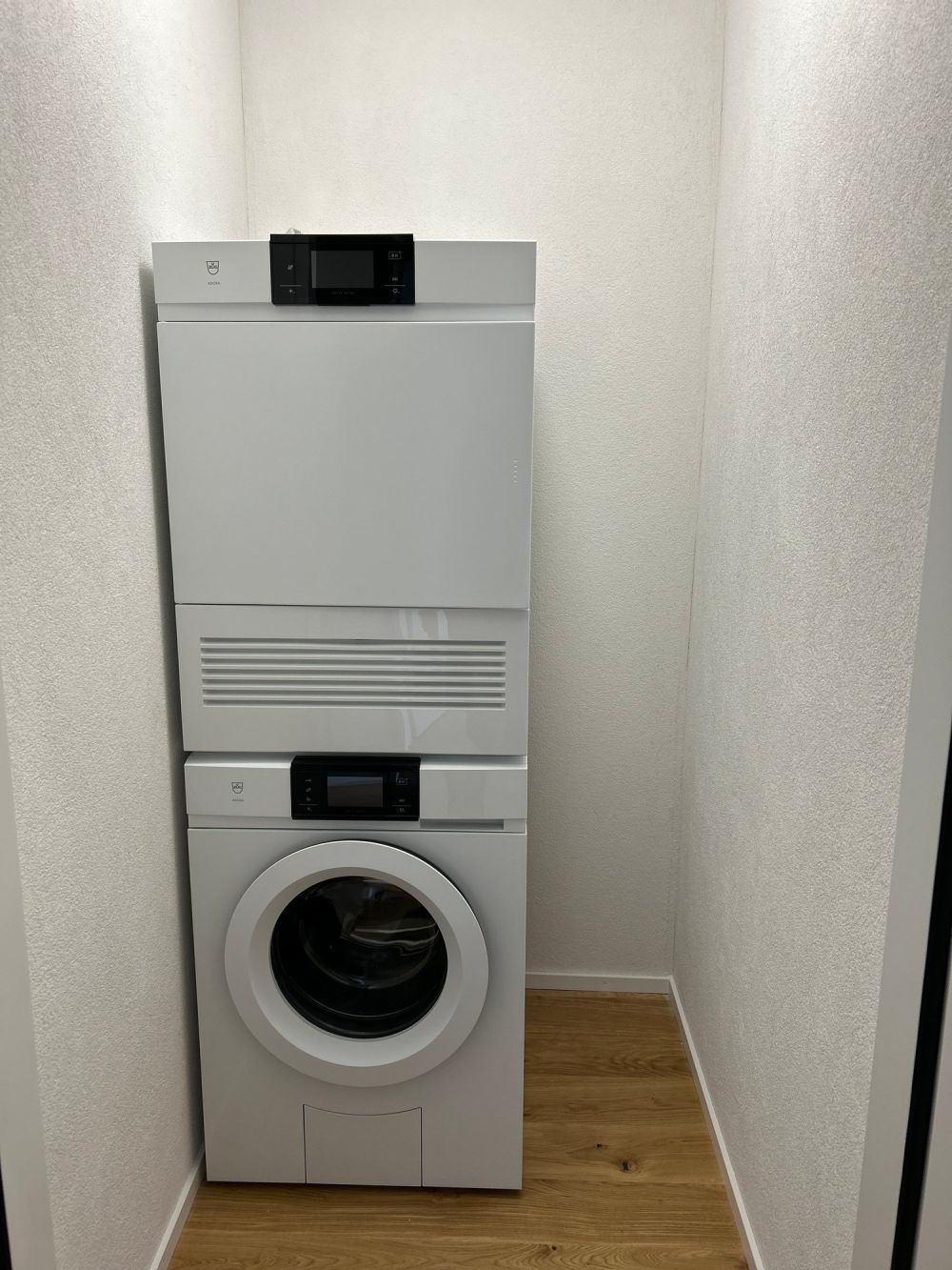 Neubau (2025): 5.5 Zimmer Maisonette - Wohnung mit grosser Terrasse und Aussicht auf Basel - Bild 10