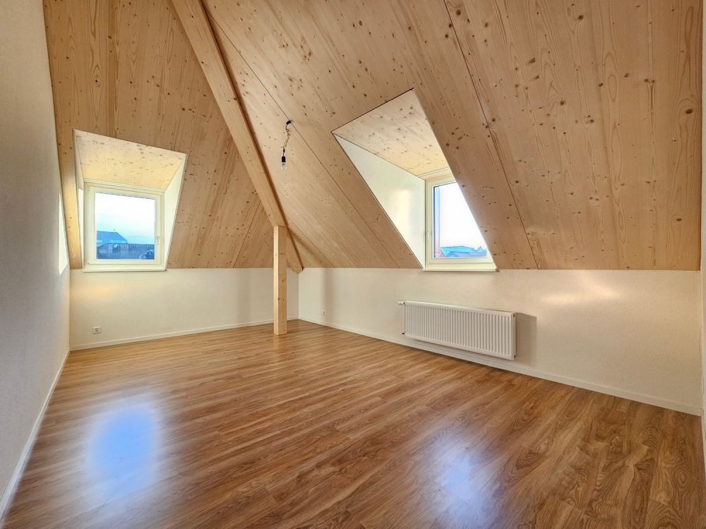 Neu renovierte 2.5-Zimmer-Wohnung mit Seesicht zur Erstvermietung! - Bild 7