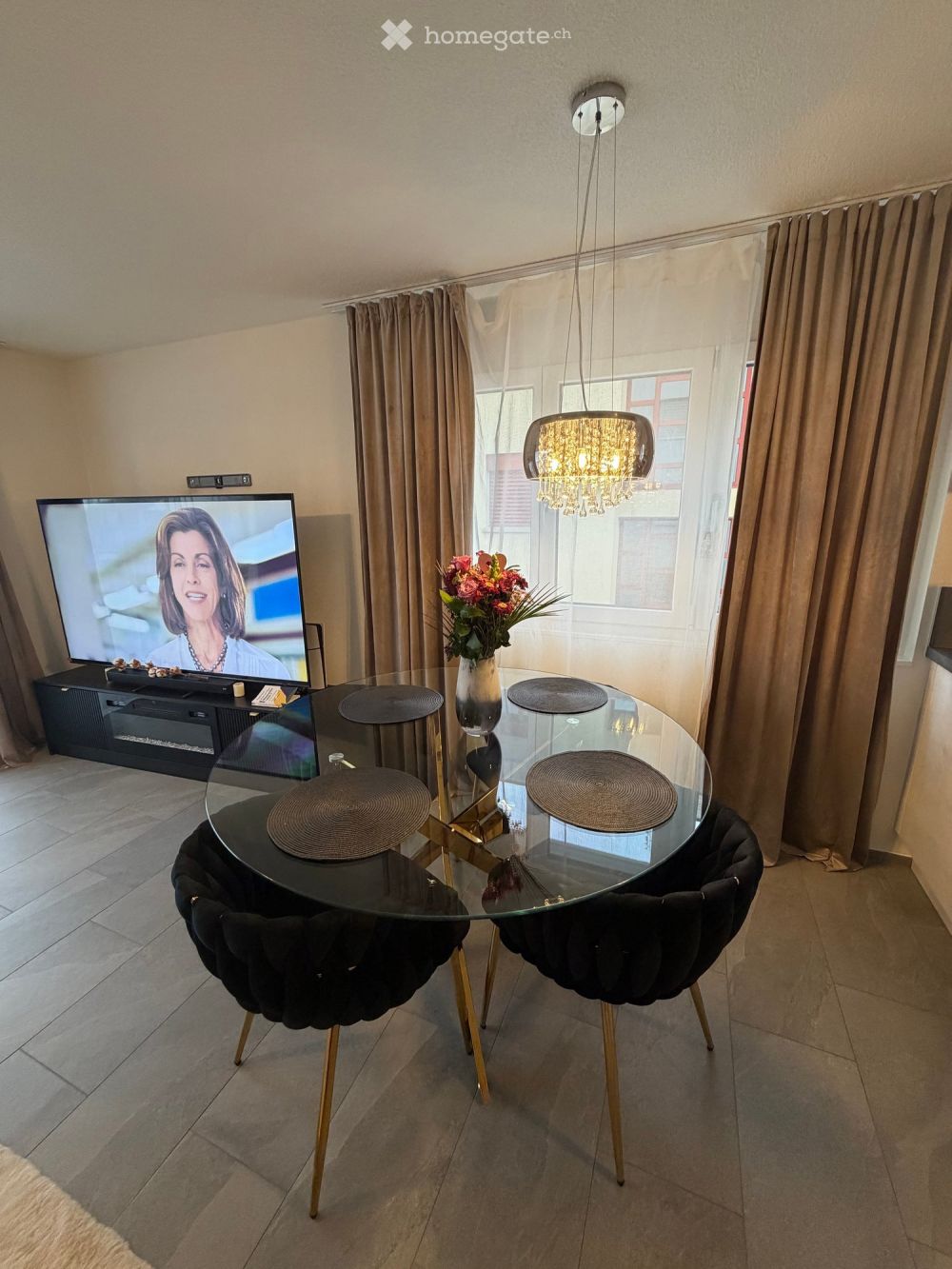 Moderno appartamento di 2,5 locali con vista panoramica a Steg-Hohtenn - Bild 3