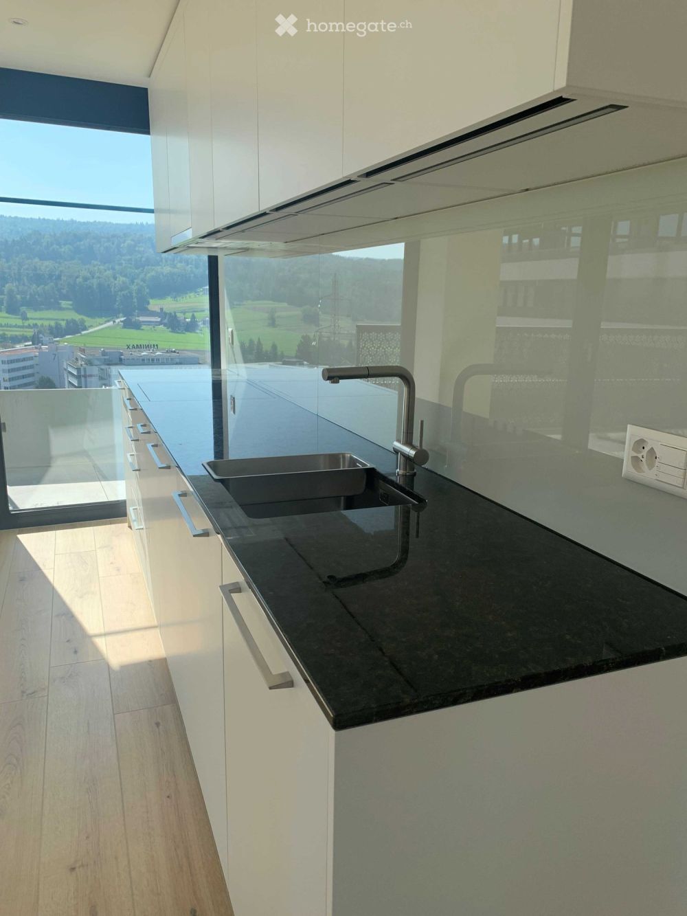 Modern 4.5-Room Apartment in Brand New High-Rise Building - Bild 4