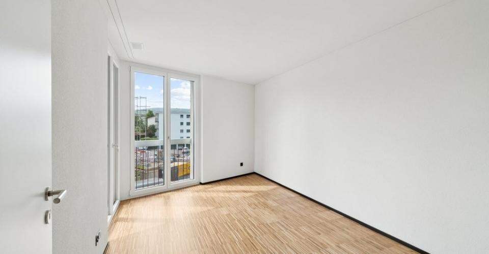 Attraktive und charmante Neubauwohnung mit Sitzplatz an bester Lage - Appartement 2.5 pièces - image - 6