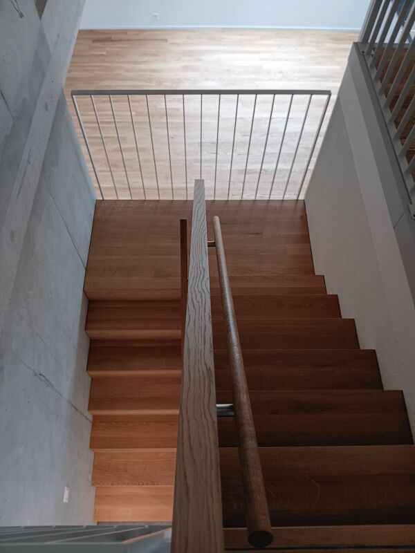 Traumhafte 5.5- Zi- Dachwohnung mit Galerie in der neuen Überbauung "Hübsche Mätteli" an ruhiger und zentraler Lage - Bild 11