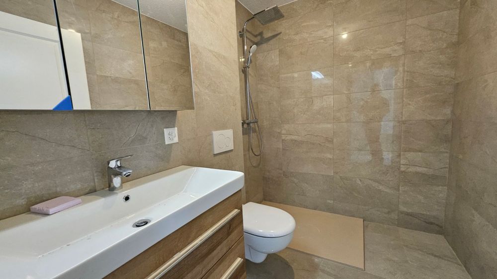 Proche des commodités - Bild 5