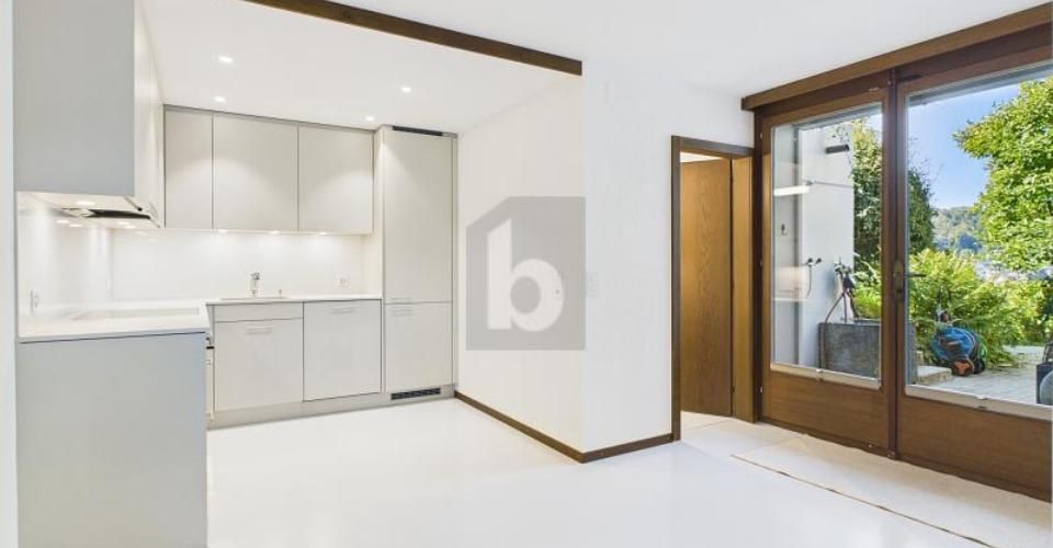 HOCHWERTIG MIT EIGENEM POOL UND PANORAMABLICK - Appartement terrasse 3.5 pièces - image - 2