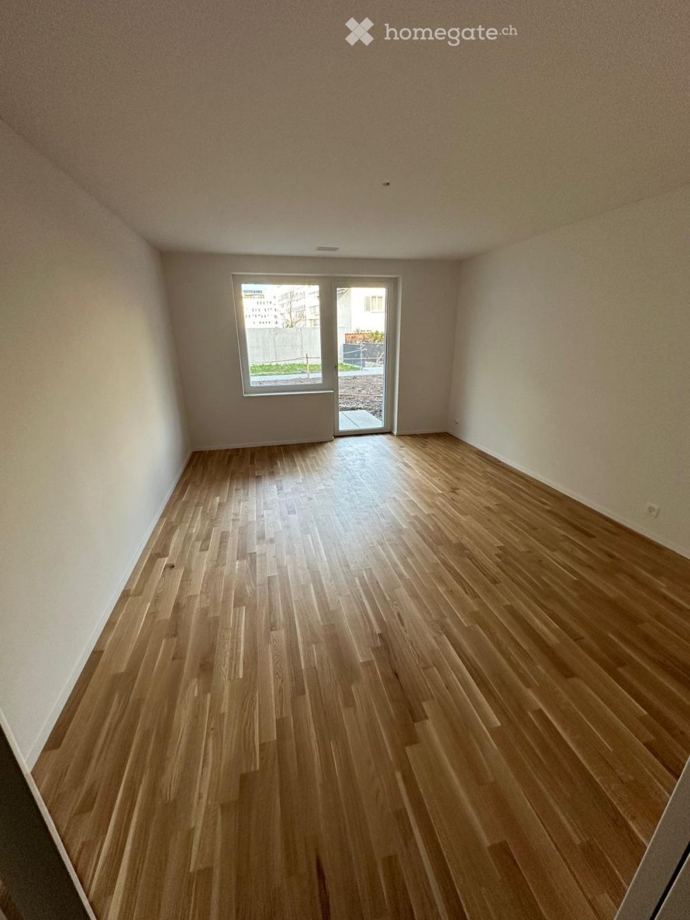 Exklusive 2.5-Zi.-Neubau-Maisonette mit 2 Terrassen & Garderobenzimmer in Zürich-Altstetten - Bild 2