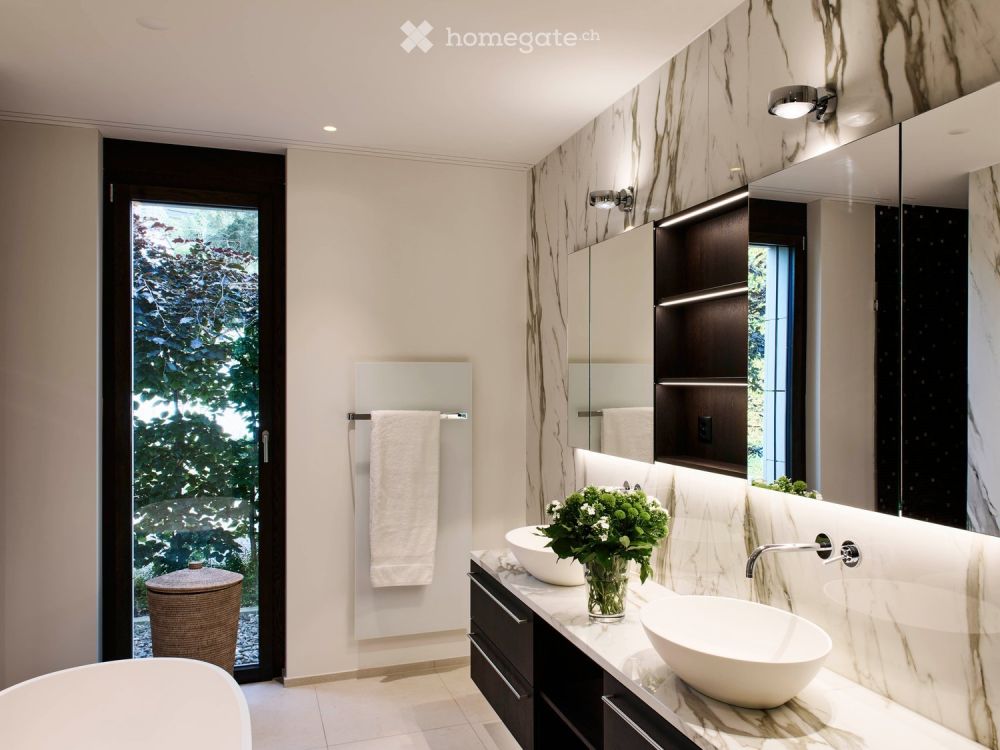 New Furnished Apartment in "Uptown". - Bild 2