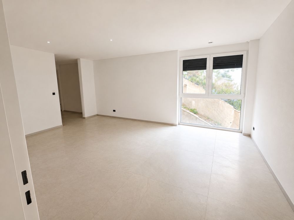 Luxus pur – Exklusive 4.5-Zimmer-Terrassenwohnung in Rothrist - Bild 8