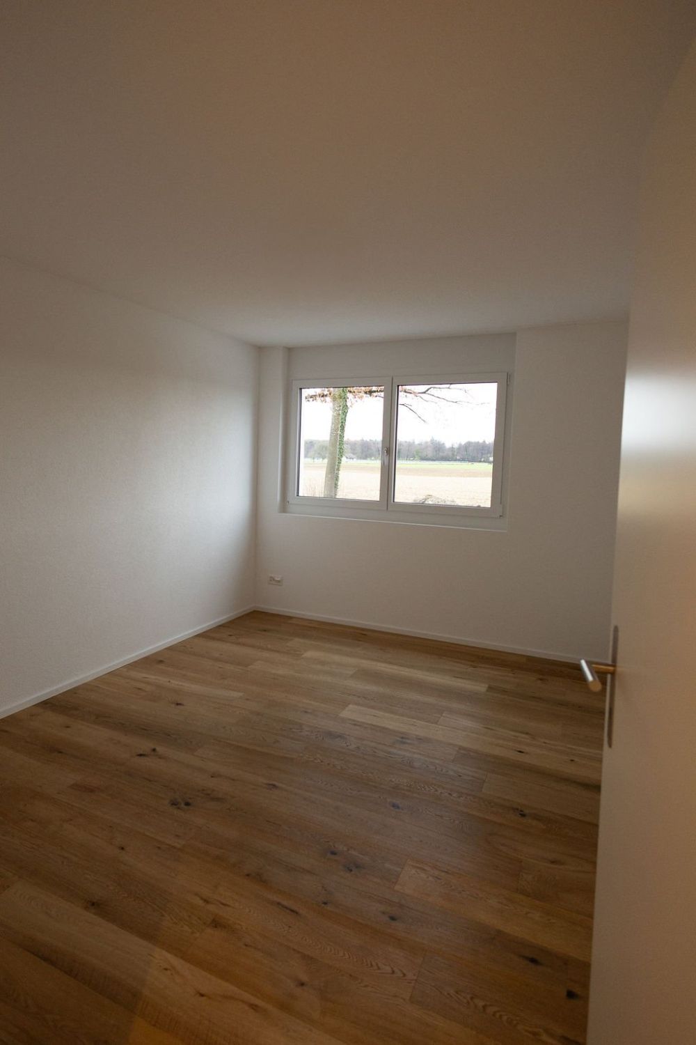 Erstvermietung moderne 4.5 Zimmerwohnung im 1. OG - Bild 8