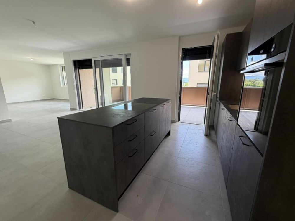 LE TOUT DERNIER APPARTEMENT 4,5 pièces en formule * Location - Achat * Vulliama - Bild 4
