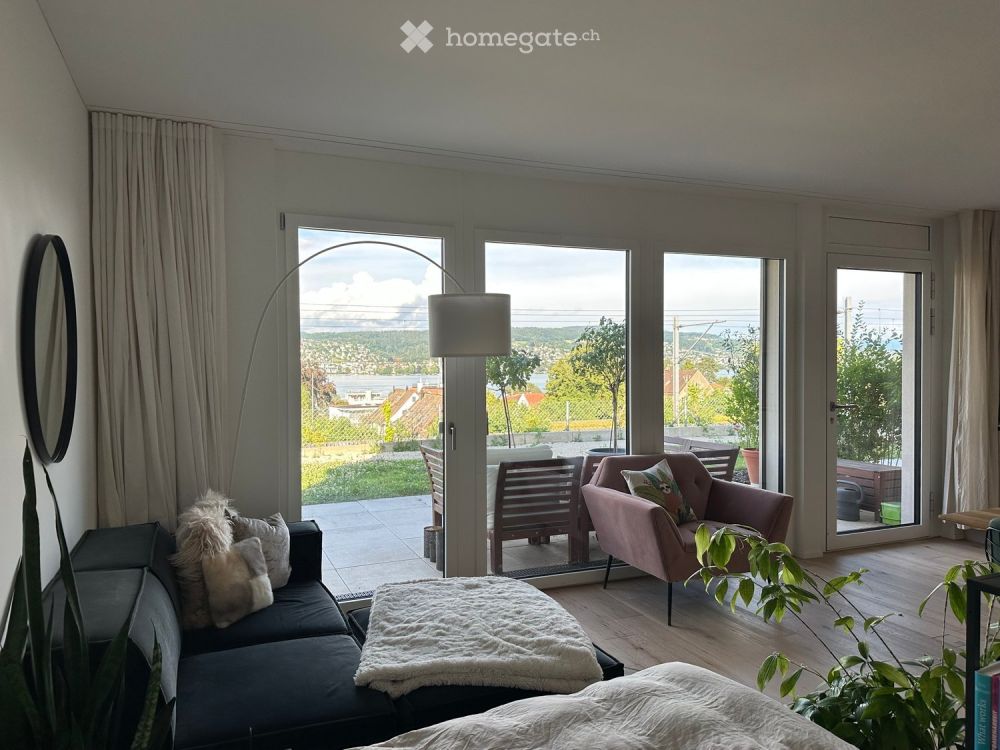 Moderne 1.5-Zimmer-Neubauwohnung mit herrlichem Ausblick in Kilchberg - Bild 2