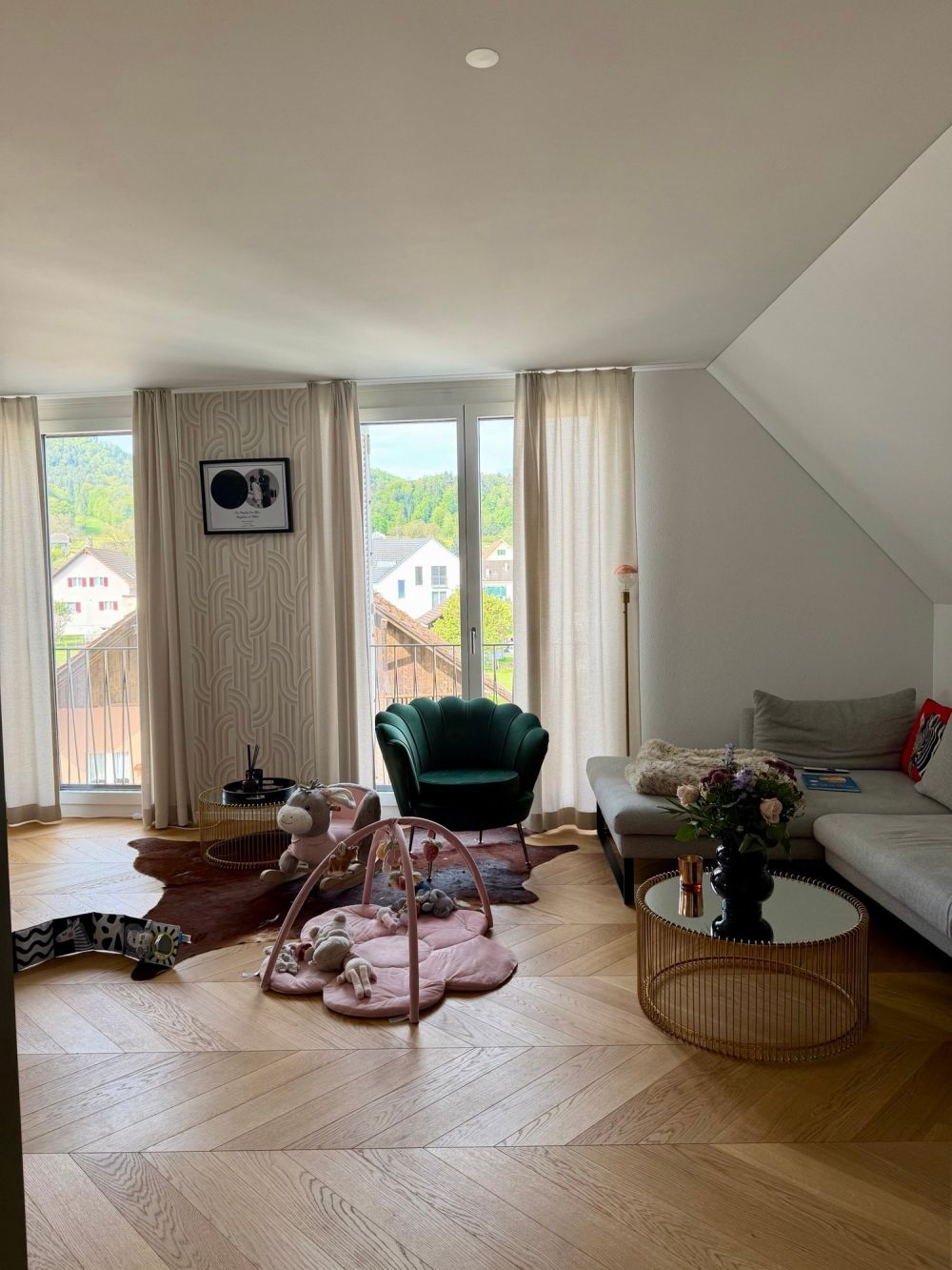 Grosszügige und moderne 4.5-Zimmer Wohnung - Bild 4