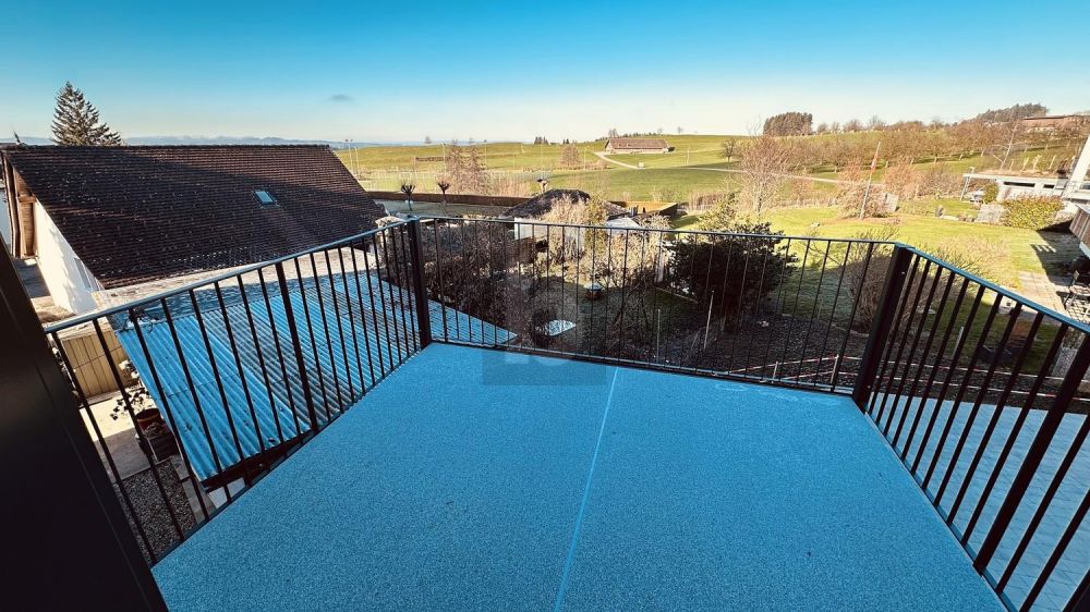 LICHTDURCHFLUTET, MODERN, ERSTBEZUG - Bild 5