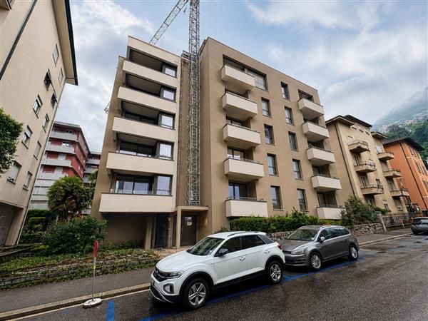 Lugano: Appartamento arredato  2.5 locali - Esterno