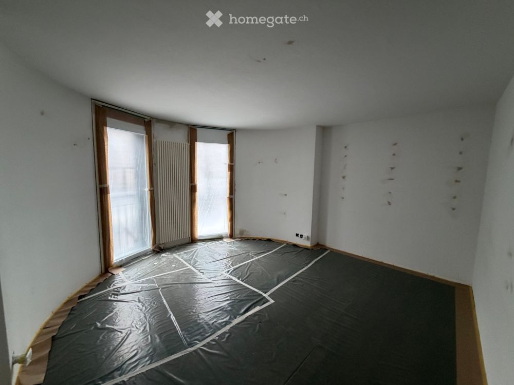 Originelle 3.5-Zimmer-Maisonette-Wohnung in zentraler Lage von Hinwil - Bild 5