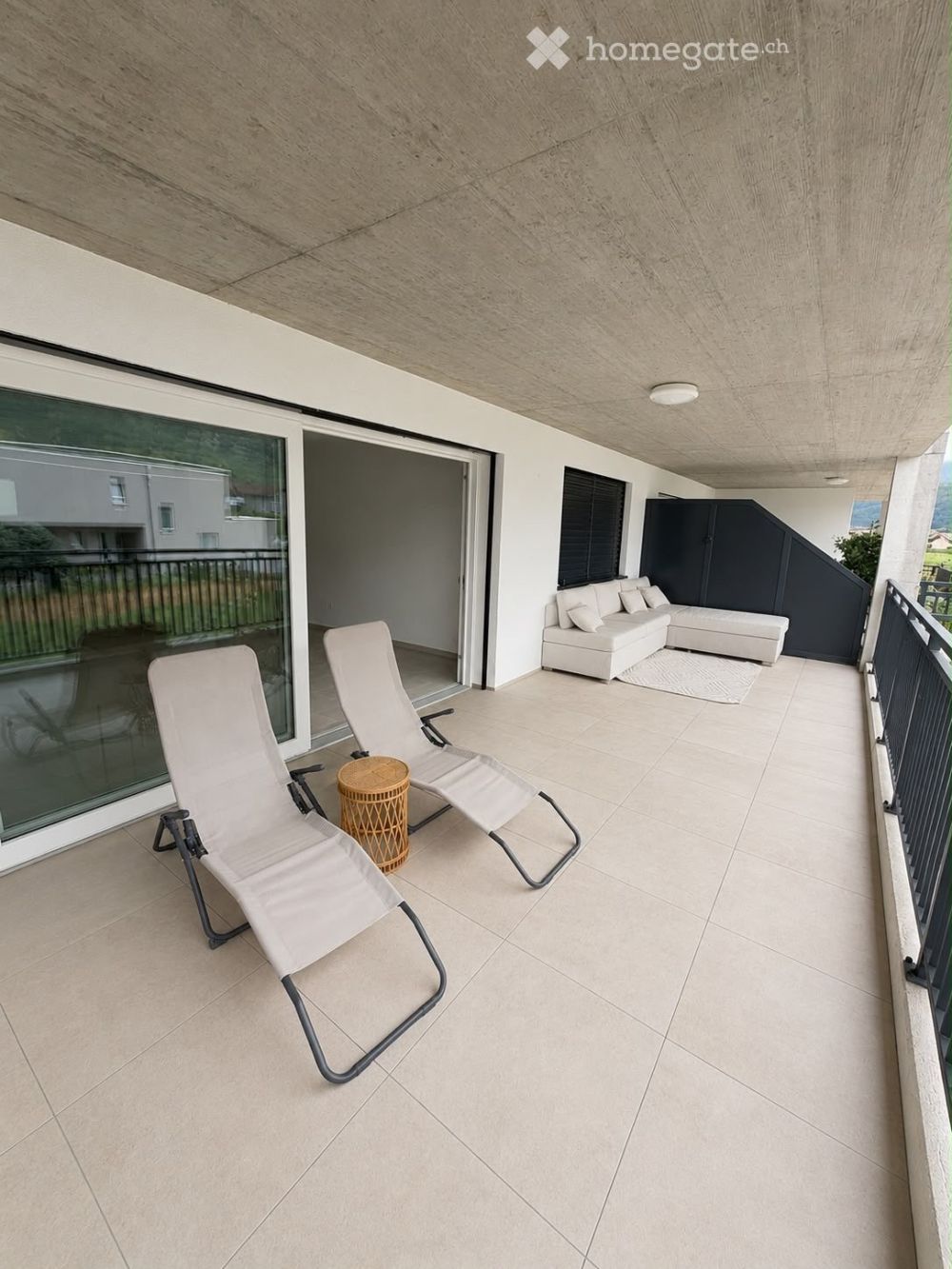 Appartement neuf de 2.5 pièces à Saxon, calme et lumineux en été - Bild 4