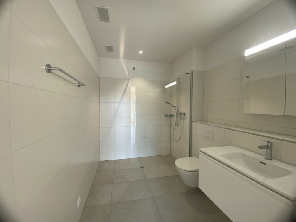 Ihr neues Zuhause im Blumenpark - modern und grosszügig - Bild 4
