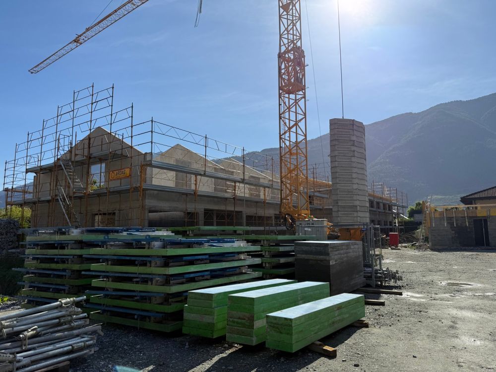 Schönes neues Zweifamilienhaus mit 6 Zimmern in Saillon, im Bau - Bild 5