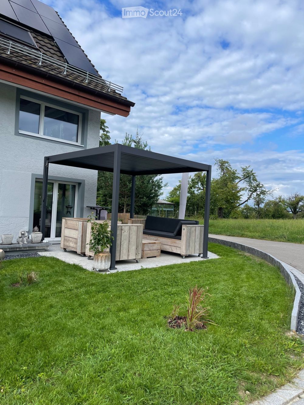 Angebauter Hausteil mit Terrasse & Kachelofen - Bild 3