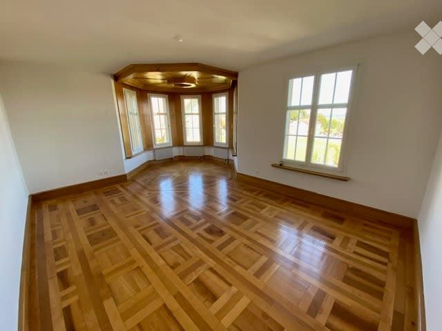 Wohnen im wunderschönen Schloss Lohnegg mit Seesicht - Bild 7