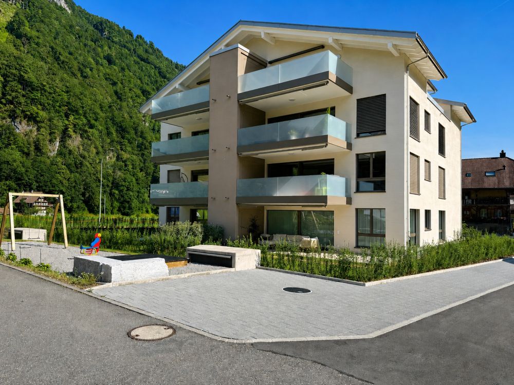 Moderne 4.5-Zimmer Neubau - 1. OG - Bild 1