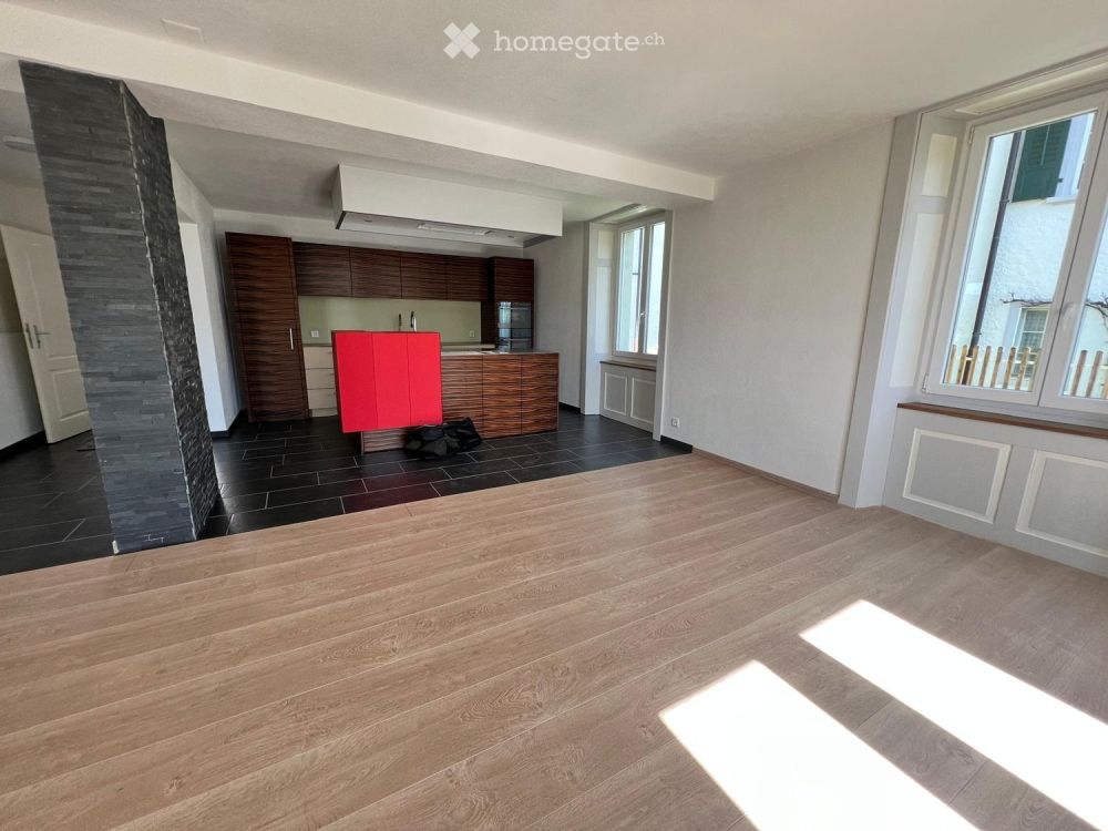 Wohnung in freistehender Jugendstilvilla mit Charakter – 5.5 Zimmer, 160 m², Garten - Bild 4