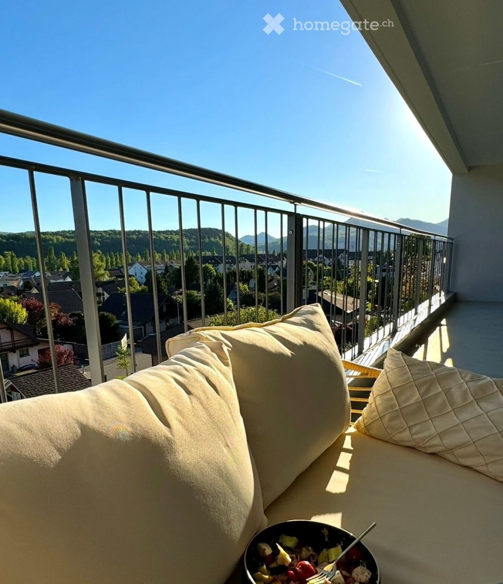 Helle, moderne 2.5-Zimmer-Wohnung mit riesigem 28m² Balkon & Weitsicht in Winznau - Bild 5