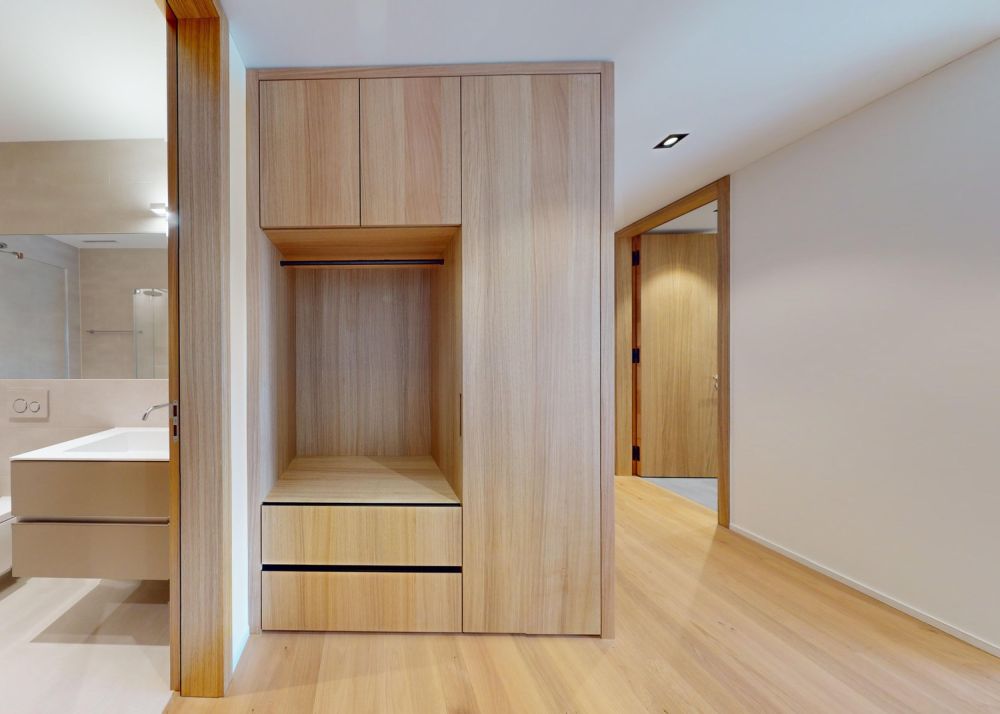 3.5 Zimmerwohnungen im 1. OG am Südhang mit Seesicht - Bild 13