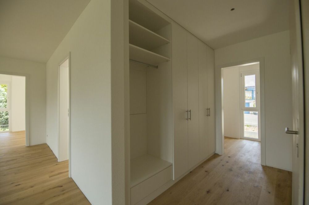 Neubau in St. Ursen - moderne 3.5-Zimmerwohnung mit grosser Terrasse! - Bild 8