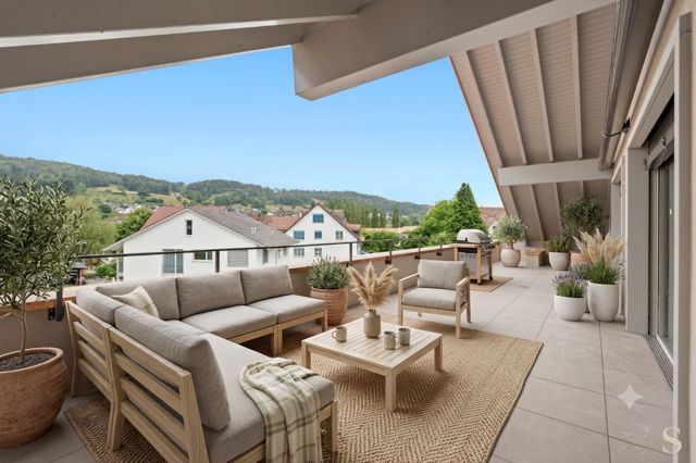 Erstbezug: exklusive Attika-Wohnung mit riesigem Balkon und Cheminée - Bild 1