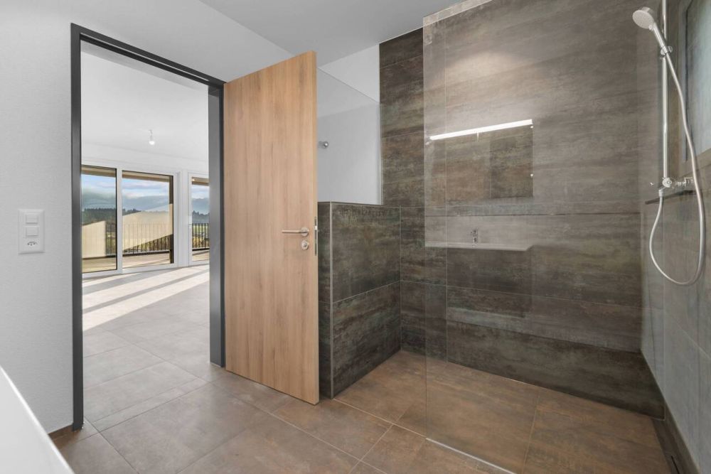 Grossraum - Luxuswohnung mit Weitsicht! - Bild 12