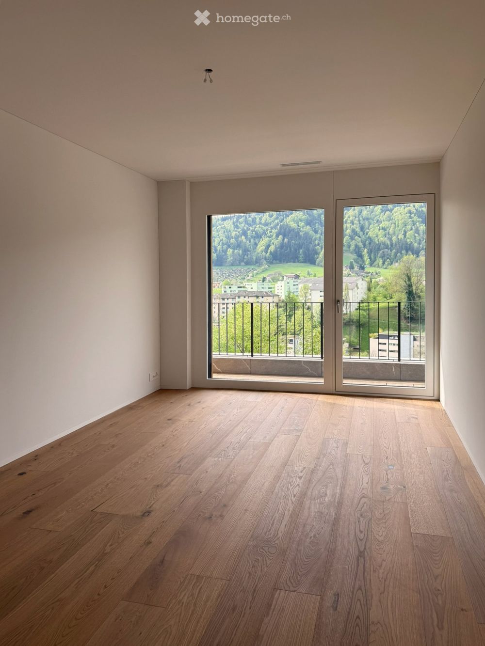 Moderne 3.5-Zimmer-Attikawohnung mit Bergblick in Obernau - Bild 12