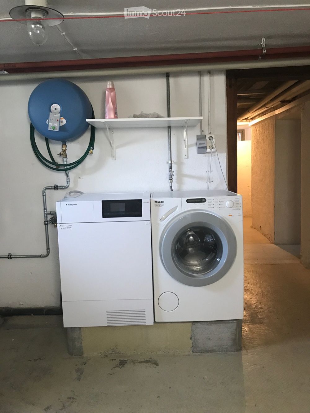 Sehr zentrale 3.5 Zi.-Balkonwohnung im 1. OG   -  Wohnen im schönen Meiringen - Bild 11