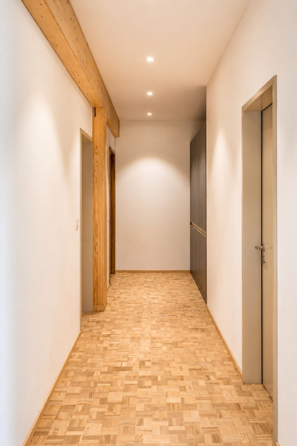 Erstvermietung: Attraktive 4.5-Zimmer-Wohnung auf dem Gewerbeareal ,,Gewerbepark Station Nänikon'' - Bild 5