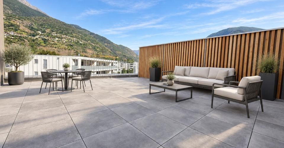 Neubau mit grosser Terrasse! - Attique 2.5 pièces - image - 1