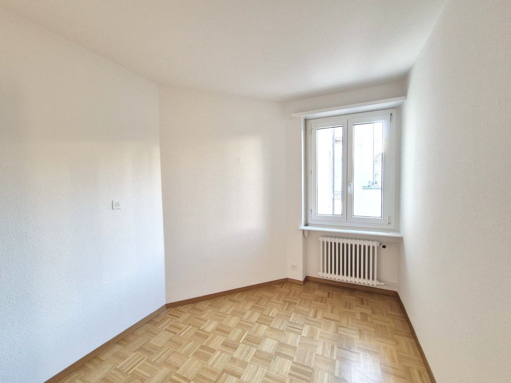 ERSTVERMIETUNG nach Komplettsanierung: Sonnige 5.5-Zi-Wohnung im Zentrum - Bild 13