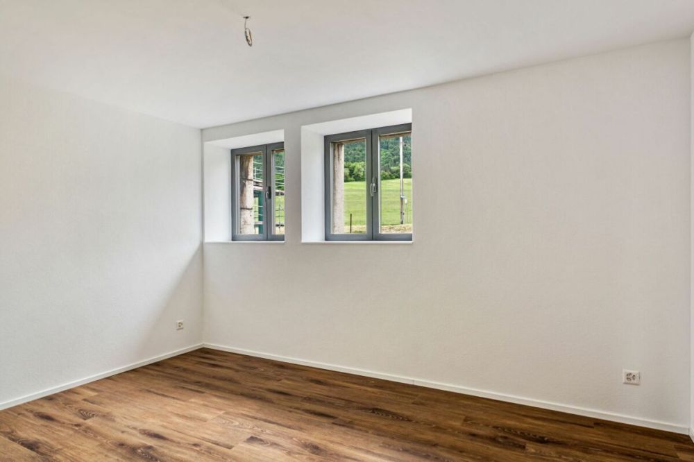 Courtelary, magnifique appartement de 4.5 pièces au rez - Bild 9
