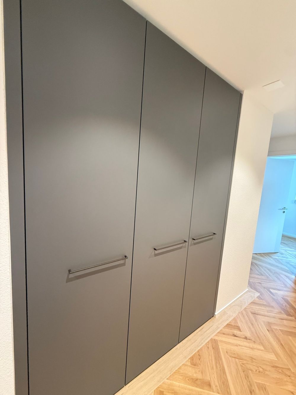 Moderne 4.5-Zimmer-Maisonettewohnung in ruhiger Lage in Blauen - Bild 6