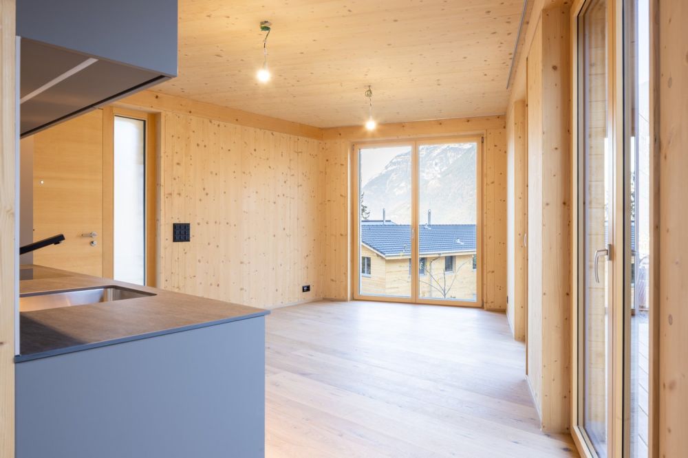 Einmaliges Holz100 3.5-Zimmer Kleinhaus in Attinghausen, UR - Bild 5