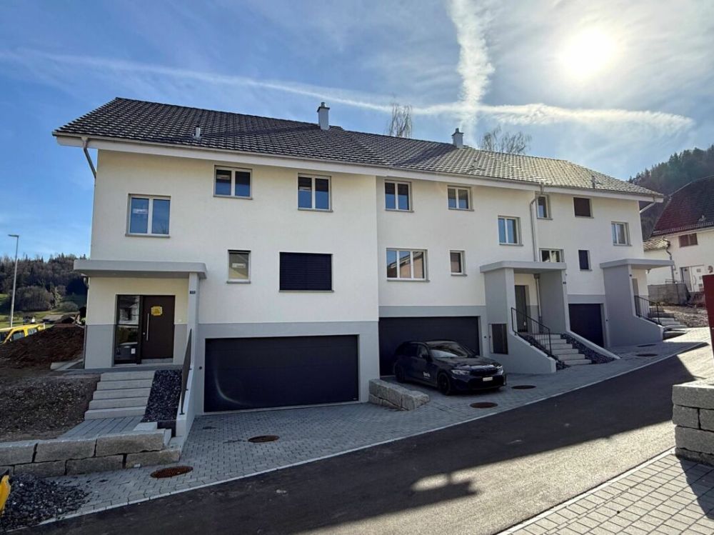 Drei 5.5 Zimmer Reiheneinfamilienhäuser - charmant, naturnah, individuell - Bild 8