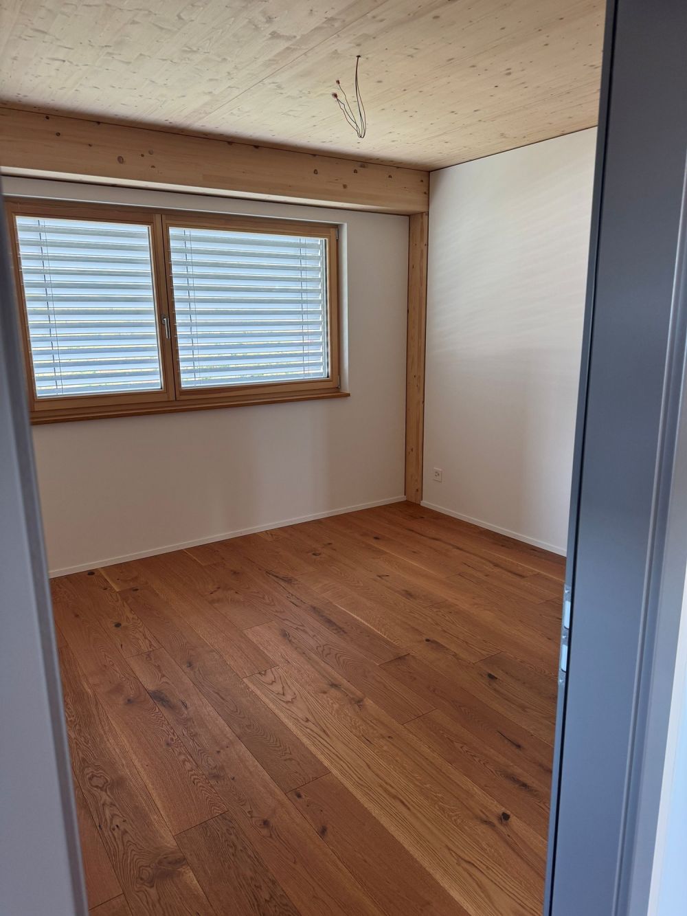 schöne 3.5-Zimmer Attikawohnung mit Sommerkühlung zu vermieten - Bild 11