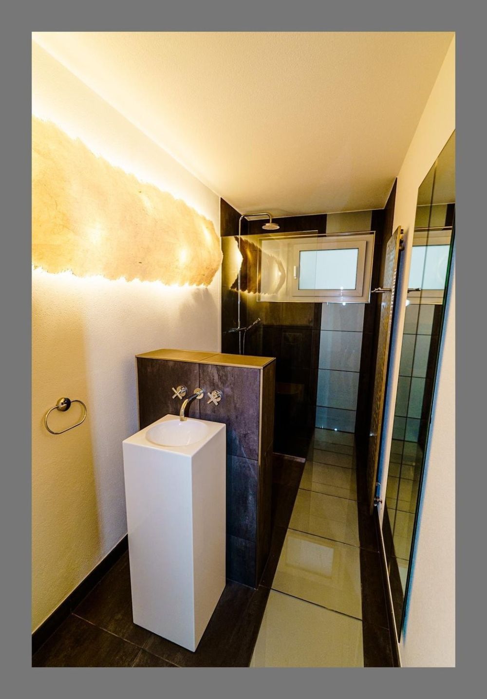 Moderne 4.5-Zimmer-Maisonettwohnung in Hölstein zu vermieten - 09.1 Gästebad