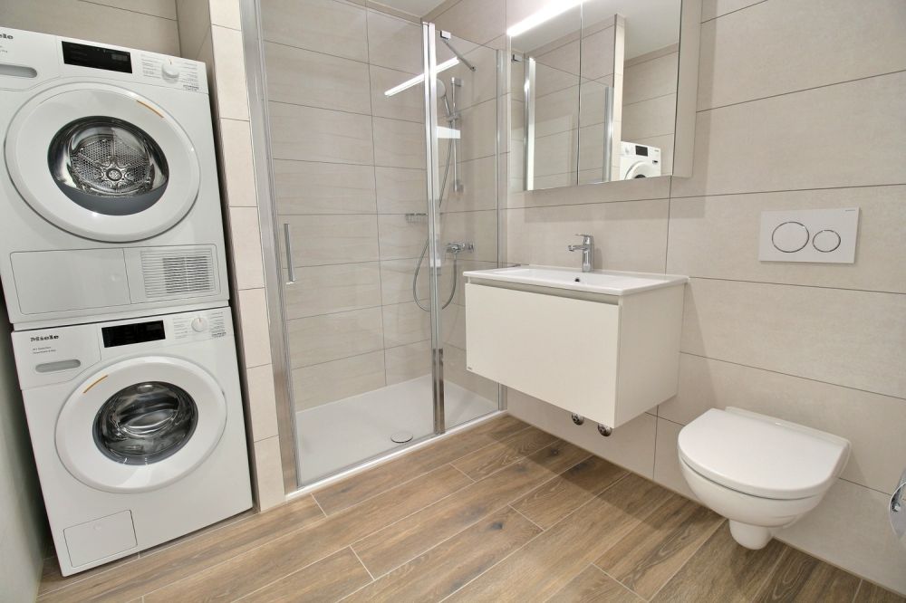 Magnifique appartement neuf de 4.5 pièces à louer à Marly - Salle de douche