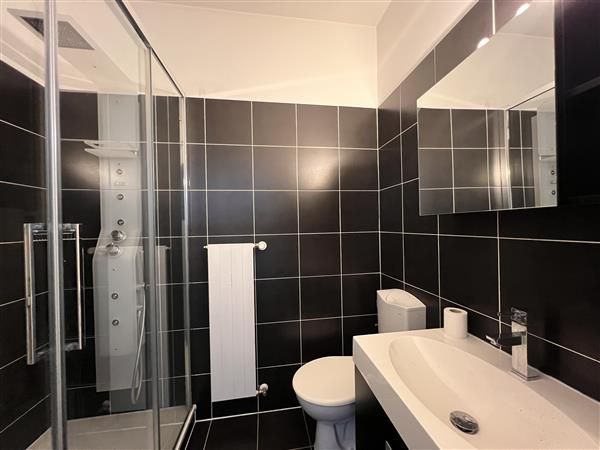 Lugano: Appartamento arredato  2.5 locali - Bagno