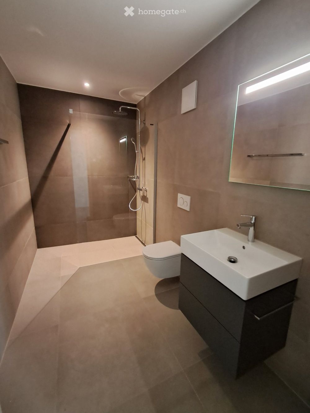 Appartement de 4,5 pièces dans un immeuble neuf à Neuchâtel - Bild 2