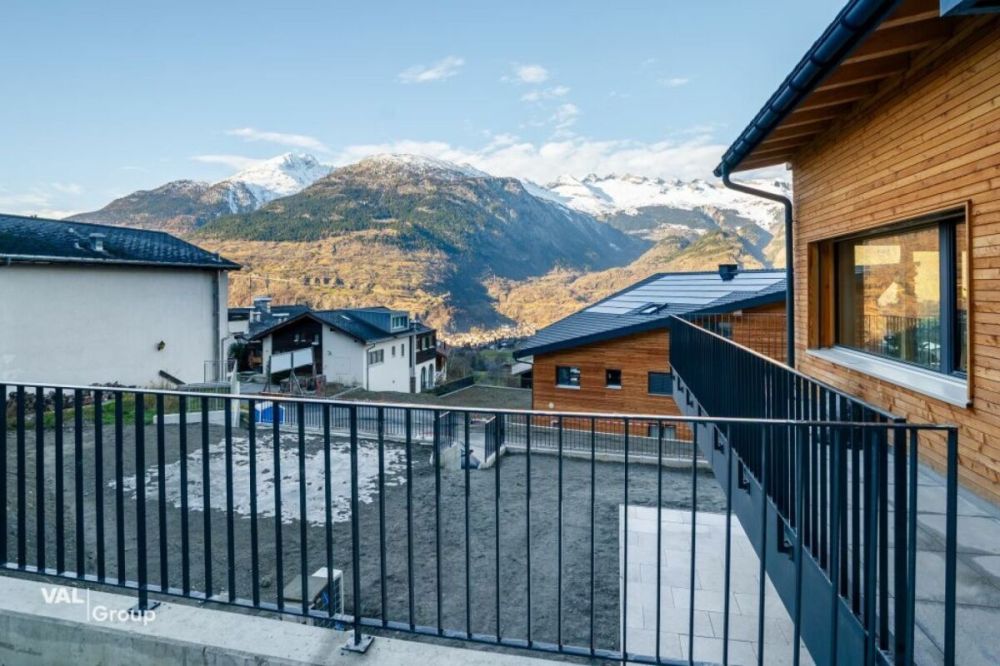 Top - Vermietobjekt - 3.5 Zimmerwohnung mit atemberaubender Weitsicht - Bild 10